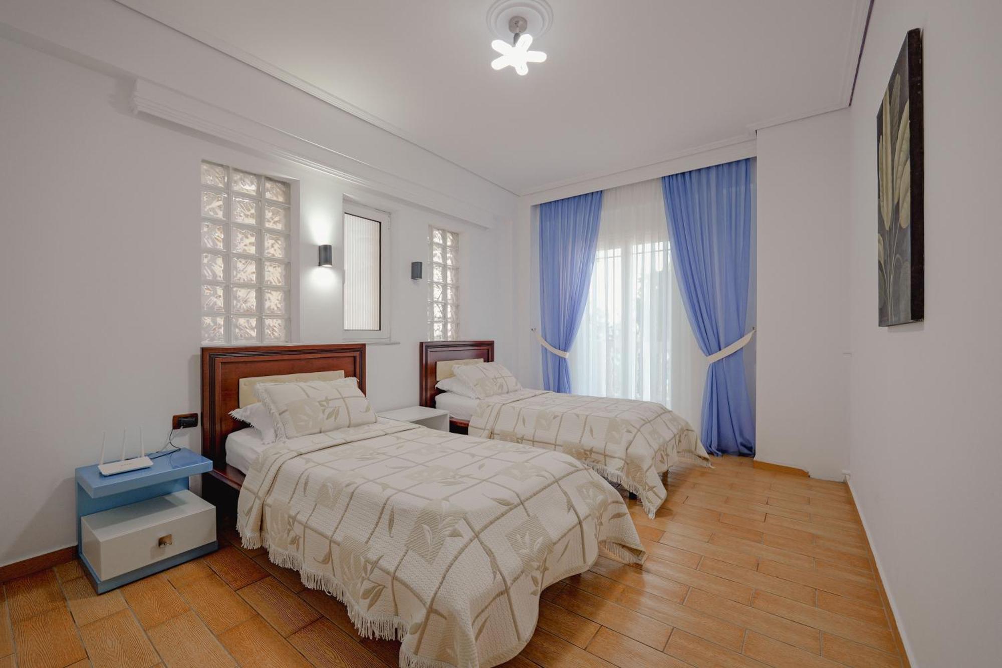 Villa Xika Sarandë Exteriör bild
